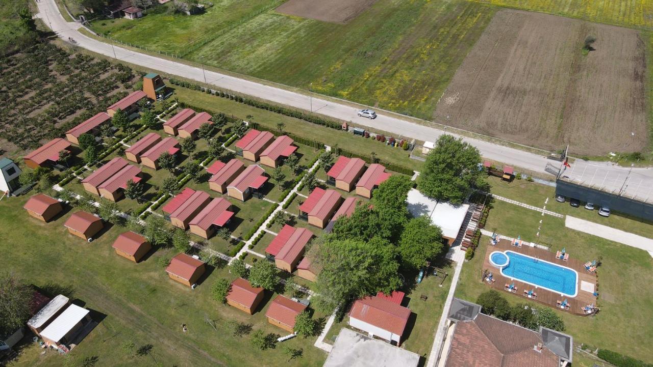 Campeggio Ethno Village Giovanni Trade