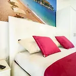 Apartments & Studios Tomanovic