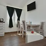 Andjela 1