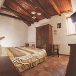 La Luna Nel Pozzo