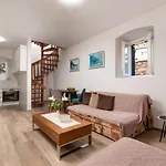 Tanja'S Seafront Orahovac Apartment