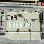 Petra'S Beachfront Penthouse