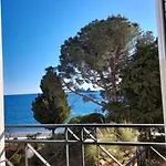 Luxbeachfront