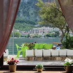 Mare E Montagna