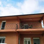 Boki Family Home De Lux