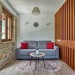 Stonehouse In Olives