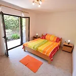 Igalo Garden Apartment