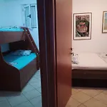 Apartments Mali Dalas Denovici Obala Crvenih Mornara 8
