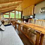 Underwoods Zabljak Guesthouse