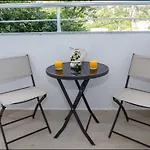 Apartmani Nela Sutomore