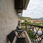 Studio Apartment N2
