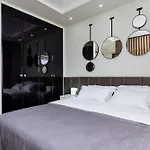 Przice Gardens Apartment With Heated Pool