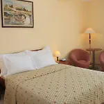 Hotel Romanov