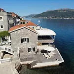 Old Fisherman House Krasici