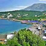 Дом Для Семейного Отдыха В Утехе, Черногория