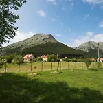 Lovcen Mountain Cottages