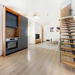 Kings Apartments