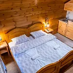 Apartmani Bor