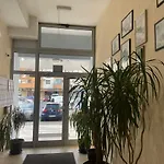 Exclusive Studio, Great Location