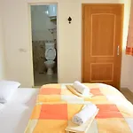 Zeko Apartments