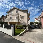 Venice Apartments