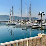 Barbi Blue Apartments