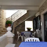 Lanterna Apartments