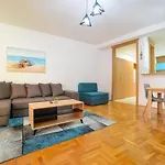 Apartment Hanja