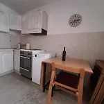 Anka Apartment