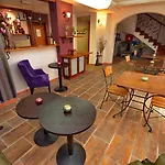 Hotel Meduza
