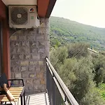 Romantic Sea View Apartment In Petrovac