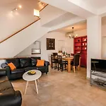 Lovely Home In Kotor With Wifi