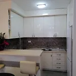 Lovely Apartment - Ljupki Stan