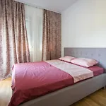 Sun Apartment