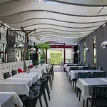 Dimic Ellite Accommodation