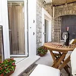 Apartments Lidija