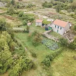 2 Bedroom Stunning Home In Herceg Novi
