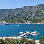 Apartment Plagenti With Sea View