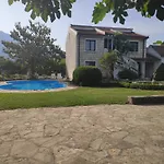 Leisure House Jovovic