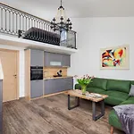 Carpe Diem Apartments