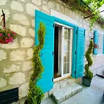 A 100 Years Old Rustic Mediterranean Stone House With Large Terrace
