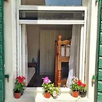 1-Bedroom Apartment With 3 Beds + Private Parking