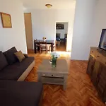 Apartments Pax