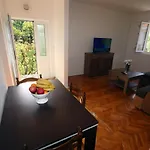 Apartments Pax