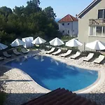 Apartments Oasis