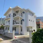 Apartmani Paradise
