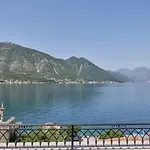 Penthouse On The Bay - 20M From The Beach