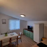 Apartment Folic Sutomore