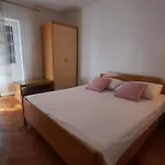 Rooms Goran