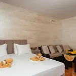 Aparthotel Stijovic